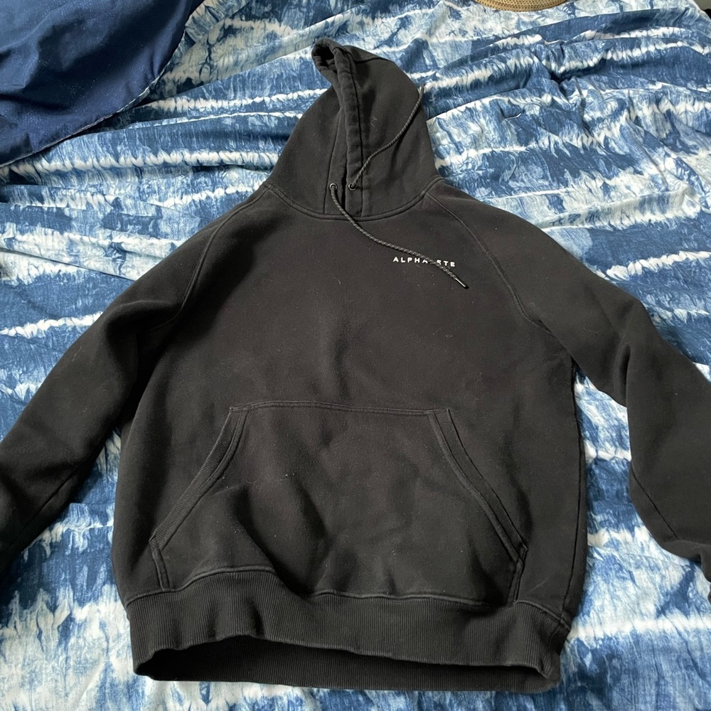 Alphalete hoodie